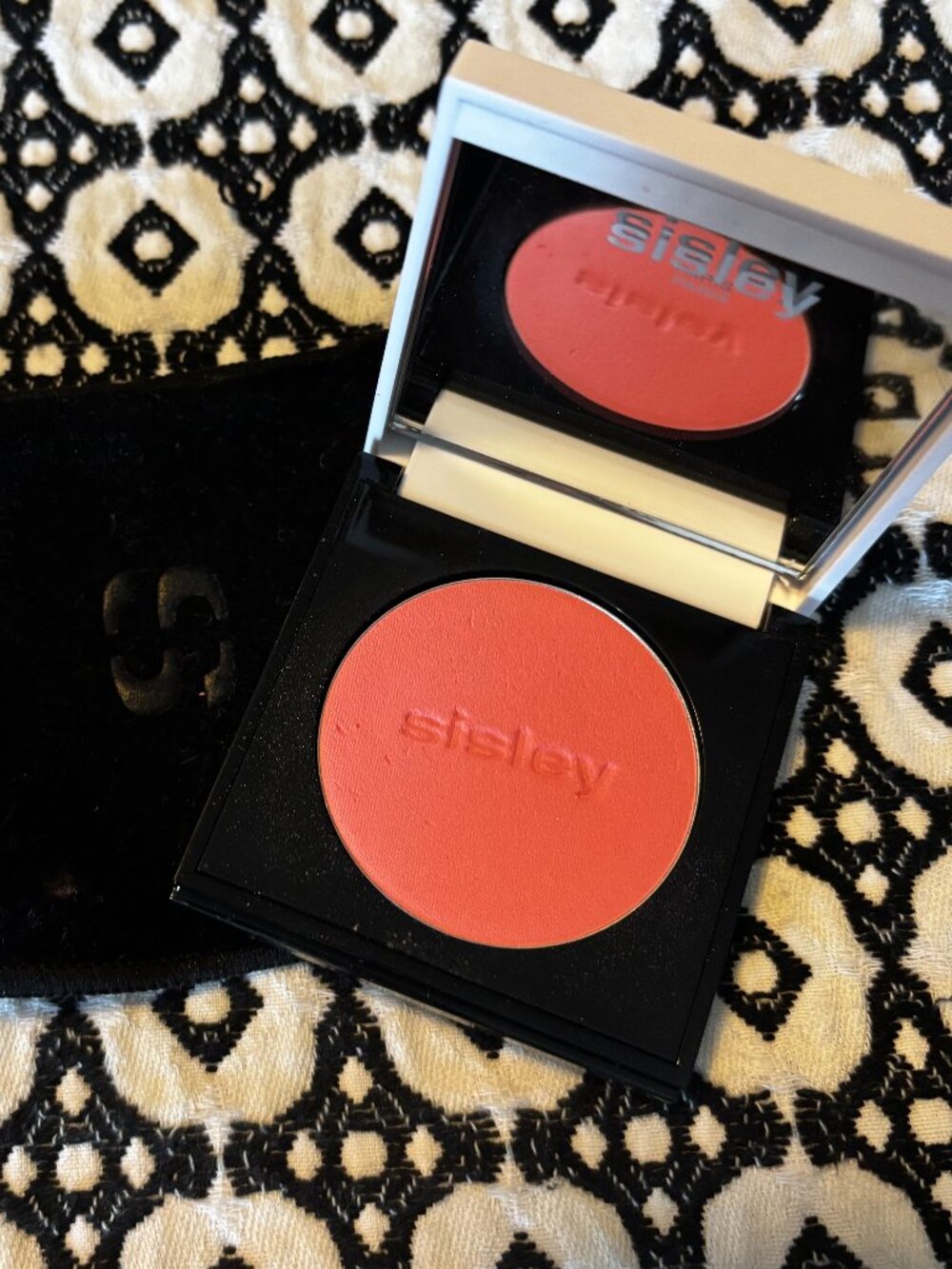 Sisley Le Phyto Blush in 1 Pink Peony - Picture 2 of 4